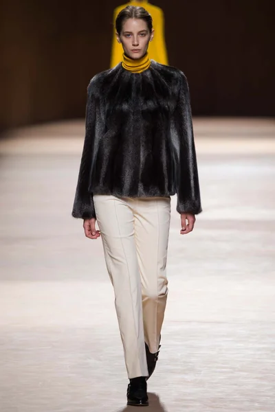 Look 21